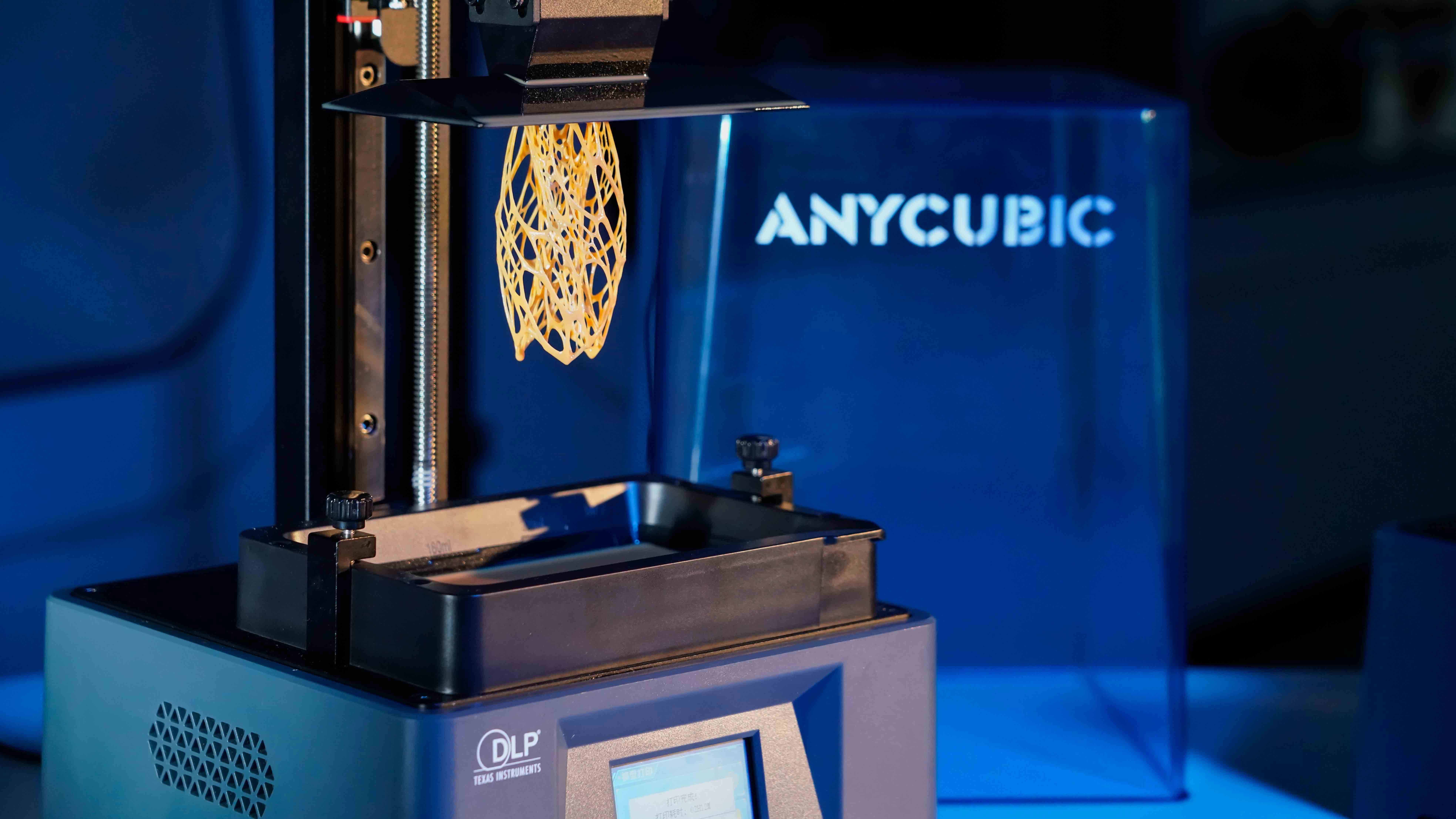 Desktop DLP ® 3D printing